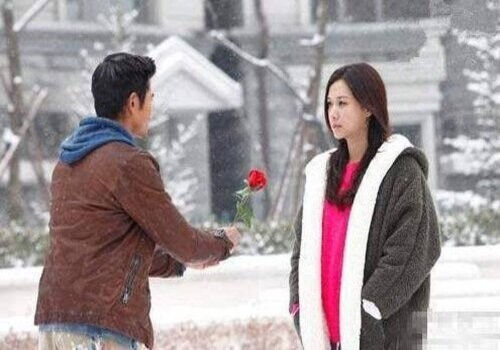 成都婚外情取证：有婚外情离婚怎么赔偿